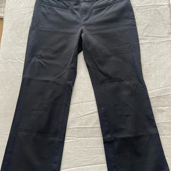 Anthropologie | The Essential Crop Flare Trouser, 4 - Picture 7 of 8